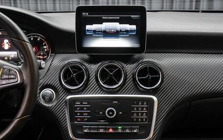 Mercedes-Benz GLA, 2018 год, 2 198 000 рублей, 15 фотография