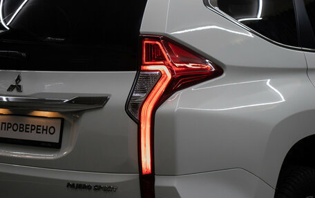 Mitsubishi Pajero Sport III рестайлинг, 2016 год, 2 998 000 рублей, 24 фотография