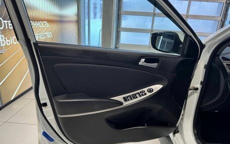 Hyundai Solaris II рестайлинг, 2016 год, 1 029 000 рублей, 8 фотография