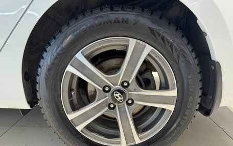 Hyundai Solaris II рестайлинг, 2016 год, 1 029 000 рублей, 21 фотография