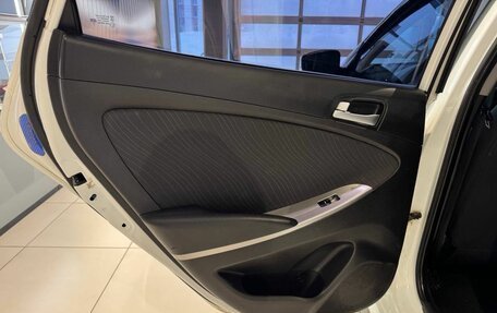 Hyundai Solaris II рестайлинг, 2016 год, 1 029 000 рублей, 17 фотография