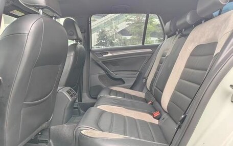 Volkswagen Golf VII, 2017 год, 1 450 000 рублей, 6 фотография