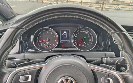 Volkswagen Golf VII, 2017 год, 1 450 000 рублей, 12 фотография