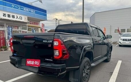 Toyota Hilux VIII, 2023 год, 4 400 000 рублей, 5 фотография