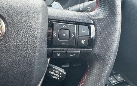 Toyota Hilux VIII, 2023 год, 4 400 000 рублей, 13 фотография