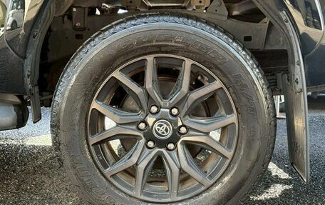 Toyota Hilux VIII, 2023 год, 4 400 000 рублей, 21 фотография