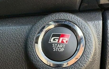 Toyota Hilux VIII, 2023 год, 4 400 000 рублей, 18 фотография