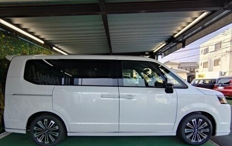 Honda Stepwgn, 2026 год, 3 500 000 рублей, 2 фотография