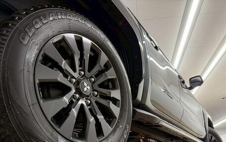 Mitsubishi Triton, 2024 год, 4 300 000 рублей, 17 фотография