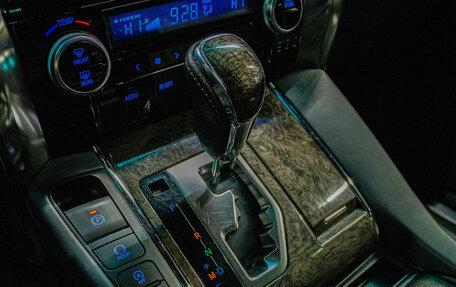 Toyota Alphard III, 2019 год, 4 999 000 рублей, 20 фотография