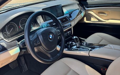 BMW 5 серия, 2016 год, 2 250 000 рублей, 8 фотография