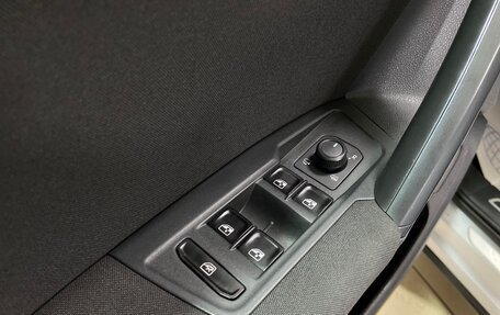 Volkswagen Tiguan II, 2019 год, 2 531 000 рублей, 15 фотография