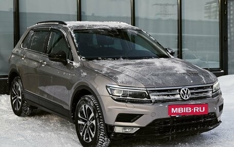 Volkswagen Tiguan II, 2019 год, 2 299 000 рублей, 7 фотография