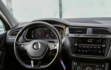 Volkswagen Tiguan II, 2019 год, 2 299 000 рублей, 19 фотография