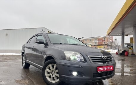 Toyota Avensis III рестайлинг, 2007 год, 740 000 рублей, 1 фотография