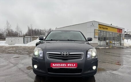 Toyota Avensis III рестайлинг, 2007 год, 740 000 рублей, 8 фотография
