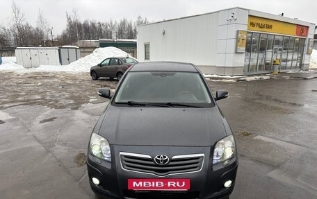 Toyota Avensis III рестайлинг, 2007 год, 740 000 рублей, 10 фотография