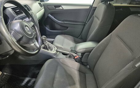 Volkswagen Jetta VI, 2012 год, 813 000 рублей, 12 фотография