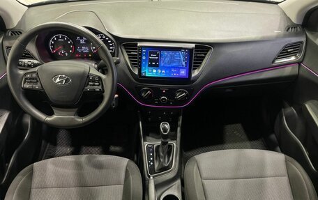 Hyundai Solaris II рестайлинг, 2021 год, 1 789 900 рублей, 11 фотография