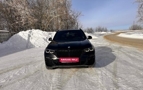 BMW X5, 2019 год, 7 050 000 рублей, 3 фотография