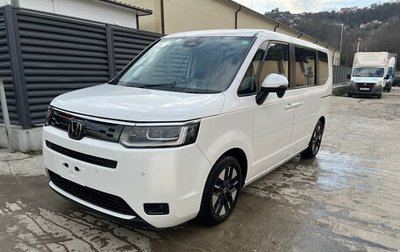 Honda Stepwgn, 2022 год, 2 550 000 рублей, 1 фотография