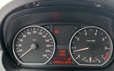 BMW 1 серия, 2010 год, 800 000 рублей, 6 фотография