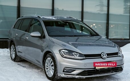 Volkswagen Golf VII, 2018 год, 1 299 000 рублей, 3 фотография