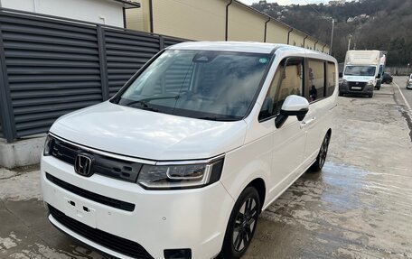 Honda Stepwgn, 2022 год, 2 550 000 рублей, 12 фотография