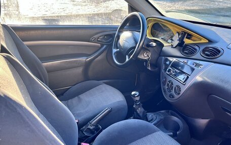 Ford Focus IV, 2001 год, 230 000 рублей, 19 фотография