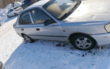 Hyundai Accent II, 2004 год, 250 000 рублей, 2 фотография