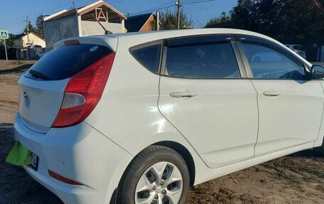 Hyundai Solaris II рестайлинг, 2016 год, 1 100 000 рублей, 2 фотография