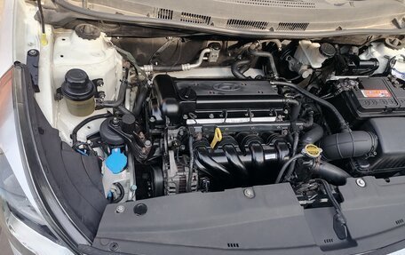 Hyundai Solaris II рестайлинг, 2016 год, 1 100 000 рублей, 25 фотография