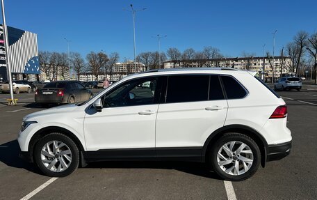 Volkswagen Tiguan II, 2021 год, 2 630 000 рублей, 1 фотография