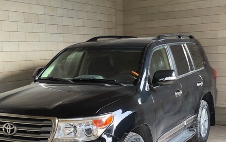 Toyota Land Cruiser 200, 2012 год, 3 400 000 рублей, 1 фотография