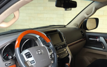 Toyota Land Cruiser 200, 2012 год, 3 400 000 рублей, 14 фотография