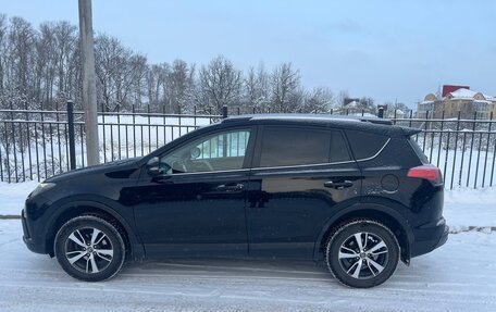 Toyota RAV4, 2018 год, 2 600 000 рублей, 3 фотография