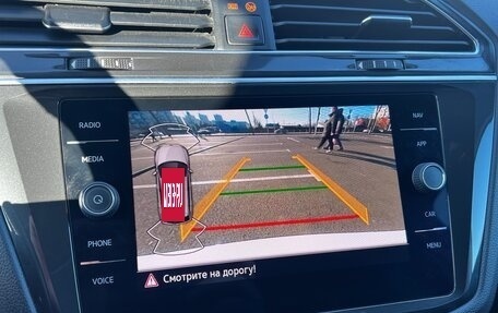 Volkswagen Tiguan II, 2021 год, 2 630 000 рублей, 13 фотография