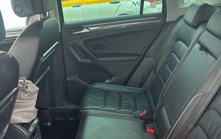 Volkswagen Tiguan II, 2018 год, 2 185 000 рублей, 10 фотография