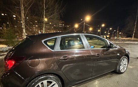 Opel Astra J, 2014 год, 1 100 000 рублей, 4 фотография