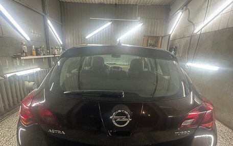 Opel Astra J, 2014 год, 1 100 000 рублей, 13 фотография