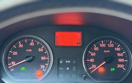 Renault Sandero I, 2012 год, 750 000 рублей, 2 фотография