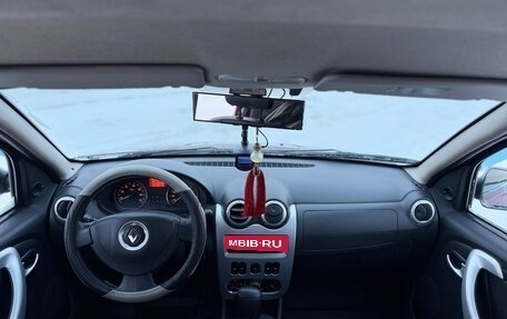 Renault Sandero I, 2012 год, 750 000 рублей, 3 фотография