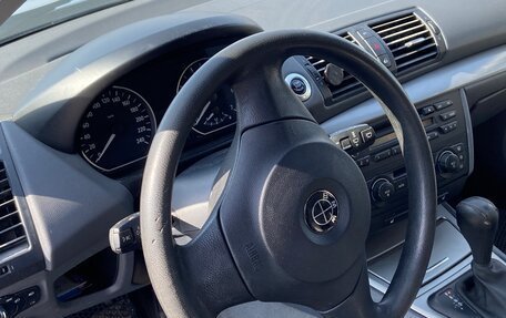 BMW 1 серия, 2005 год, 650 000 рублей, 11 фотография