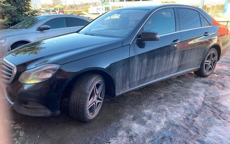 Mercedes-Benz E-Класс, 2014 год, 1 550 000 рублей, 4 фотография