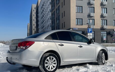 Chevrolet Cruze II, 2013 год, 700 000 рублей, 4 фотография