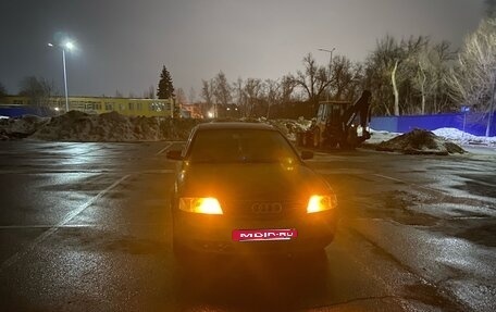 Audi A6, 1998 год, 300 000 рублей, 4 фотография