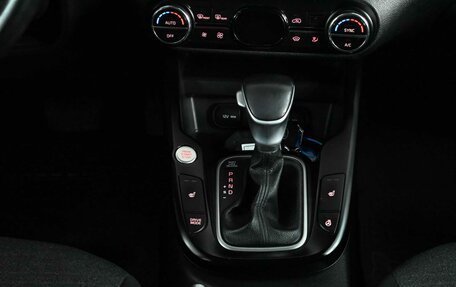 KIA Soul III, 2021 год, 2 440 000 рублей, 15 фотография