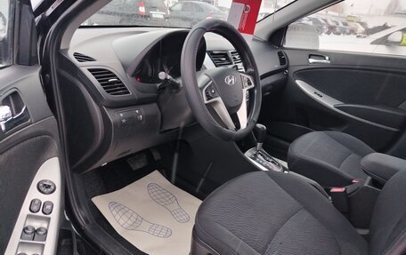 Hyundai Solaris II рестайлинг, 2014 год, 865 000 рублей, 9 фотография