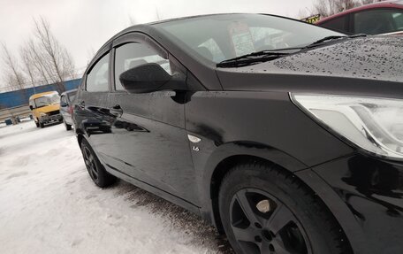 Hyundai Solaris II рестайлинг, 2014 год, 865 000 рублей, 5 фотография