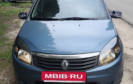 Renault Sandero I, 2013 год, 680 000 рублей, 3 фотография